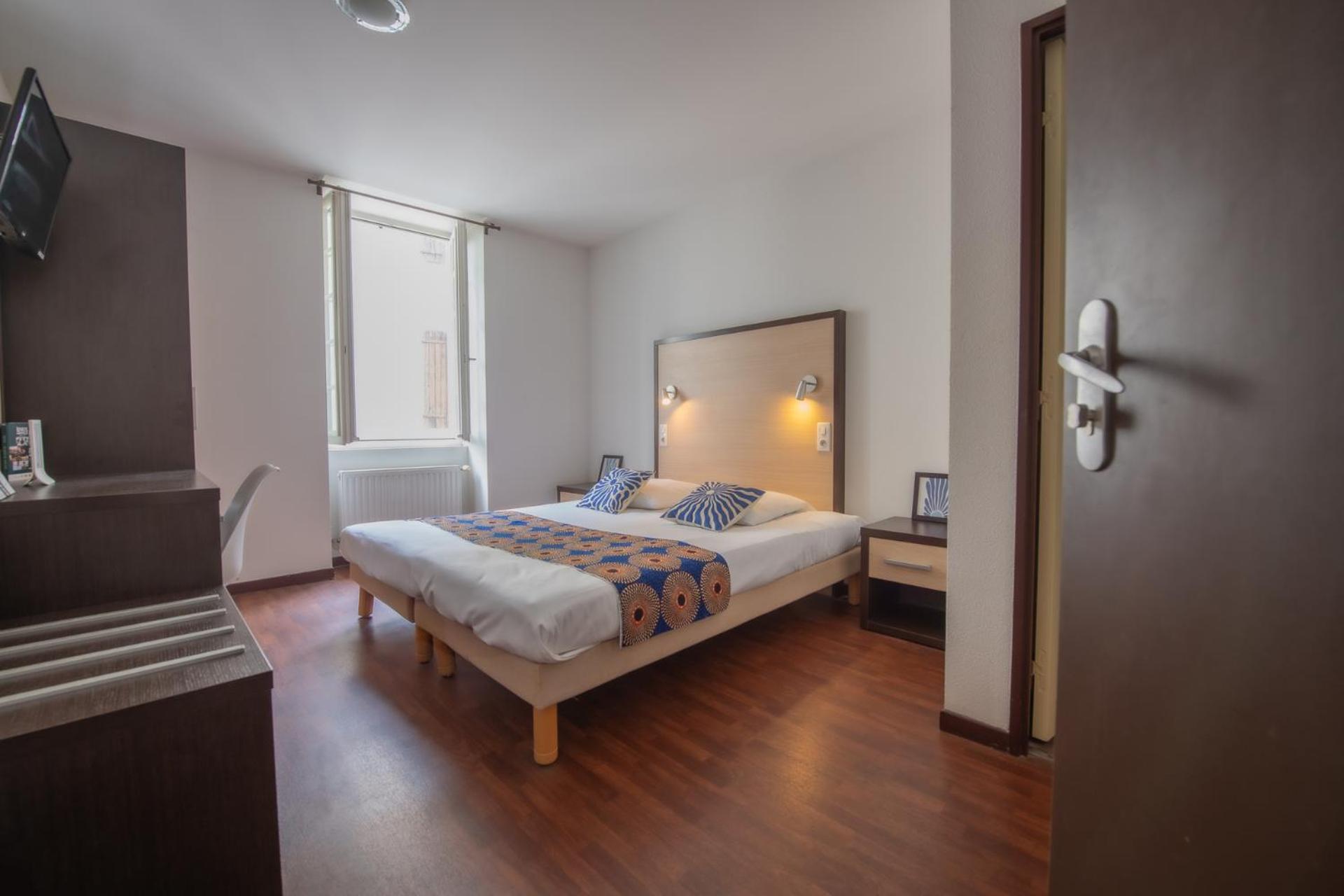 Navarrenx Logis Hotel Le Commerce מראה חיצוני תמונה